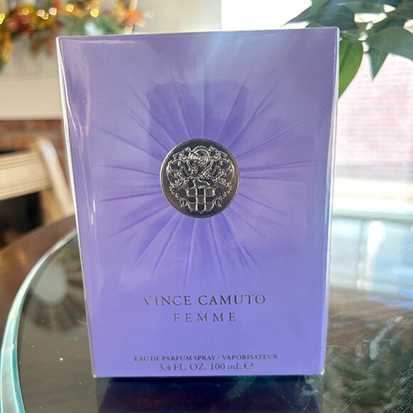 Vince Camuto Femme Parfum - Picture 1 of 4